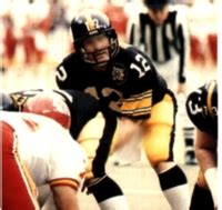 File:1983 Steelers Police - 04 Terry Bradshaw (crop).jpg - Wikimedia ...