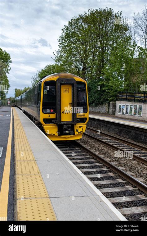 Passenger train arriving at Keynsham train station, Bristol (May21 ...