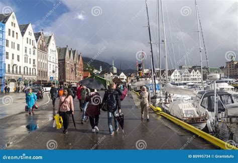 Port of shipment of Bergen editorial stock image. Image of cruise - 80995734