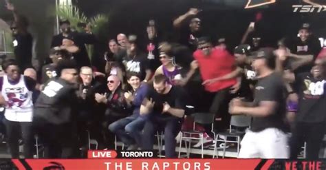 Watch Raptors Reaction to Kawhi Leonard Doing His Trademark Laugh (Tweets-Video) – BlackSportsOnline