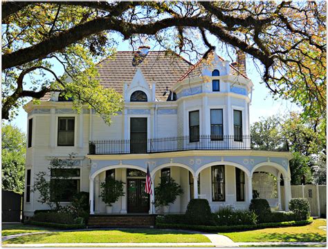 Historic Mansions In New Orleans | Orleans Homes and Neighborhoods ...