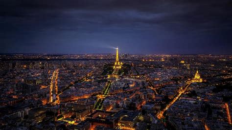 Paris skyline at night - backiee