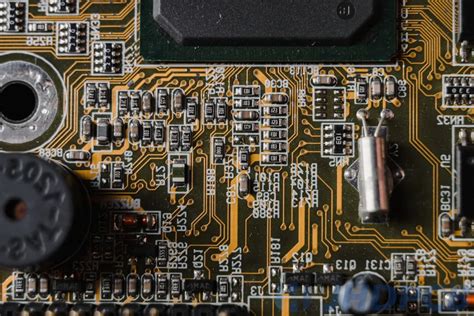 Wave And Reflow Soldering In PCB Soldering: Process Guide - Jhdpcb