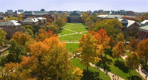 University Of Illinois At Urbana-Champaign Academic Overview