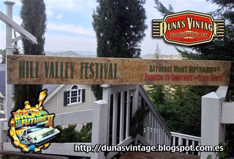 A la venta cartel Hill Valley Festival de Regreso al Futuro - Dunas vintage