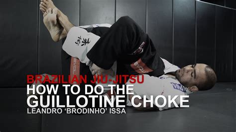 BJJ: How To Do A Basic Guillotine Choke | Evolve University - YouTube