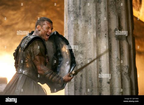 SAM WORTHINGTON, CLASH OF THE TITANS, 2010 Stock Photo - Alamy