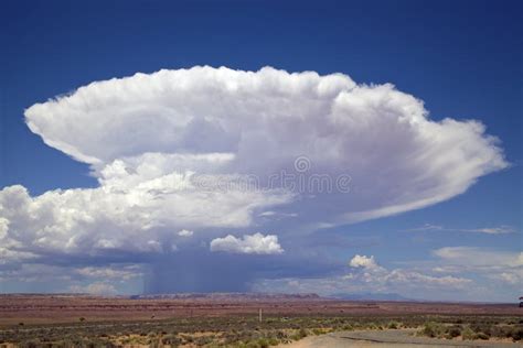 Cumulonimbus Cloud Formation Stock Image - Image of white, cumulonimbus: 25679765