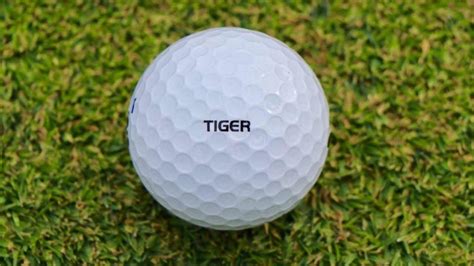 The real reason why Tiger Woods does his famous golf ball juggling trick