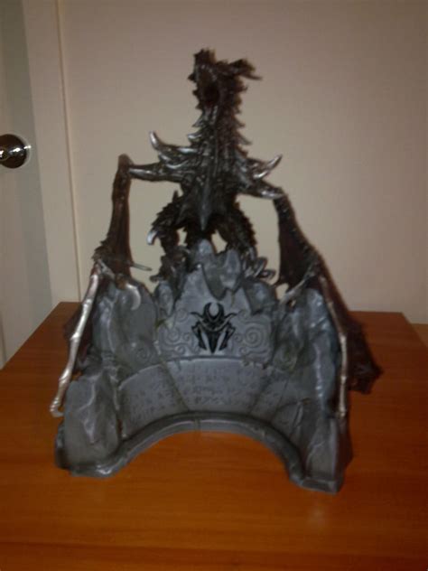 Skyrim - PC Collector's Edition - Alduin Statue 1 by Fubukio on DeviantArt