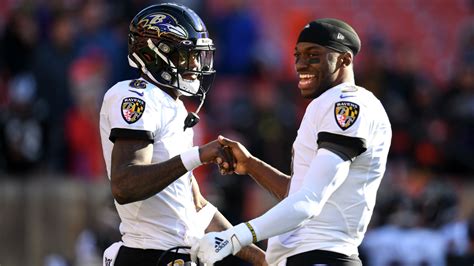 Ravens' Robert Griffin III uses DK Metcalf meme to mock Lamar Jackson's ...