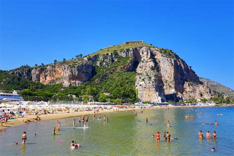 Terracina » Vacances - Arts- Guides Voyages