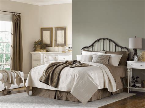 8 Relaxing Sherwin-Williams Paint Colors for Bedrooms