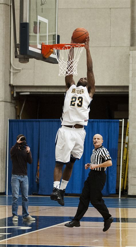 Raiders men's basketball team wins against Lake Michigan College Red ...