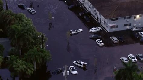 South Floridians mop up, recall fear after historic deluge – WSVN 7News ...