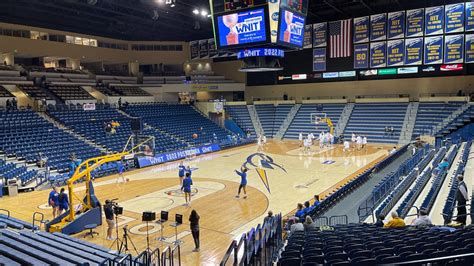 Toledo women's basketball wins first round of WNIT | wtol.com