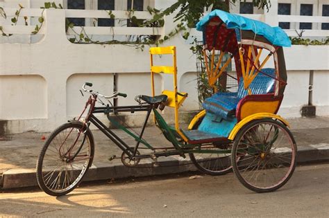 Premium Photo | Bicycle rickshaw