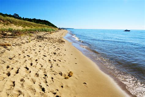 The Best Lake Michigan Beaches Are In Saugatuck/Douglas