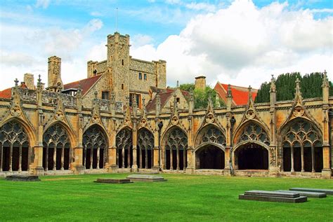 Murder and Majesty: Top 10 Highlights of Canterbury Cathedral | PlanetWare