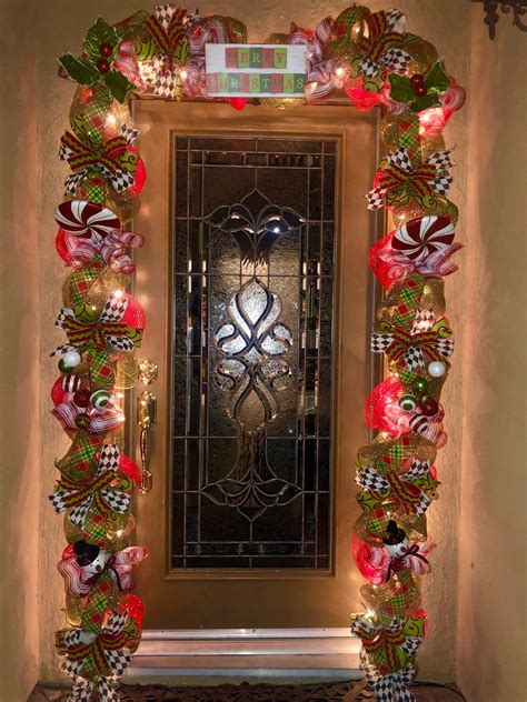 10+ Front Door Christmas Garland – HomeDecorish