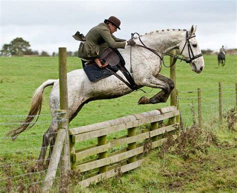 Side Saddle! I have always wondered how this works. Not that I desire ...