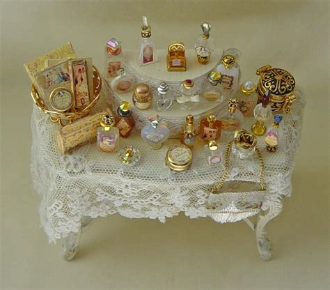 UNIQUE MINIATURES - DRESSED / FILLED FURNITURE | Miniature dollhouse ...