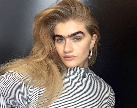 Meet The Stunning Model With A Bushy Unibrow Who Challenges Beauty Stereotypes - Elite Readers