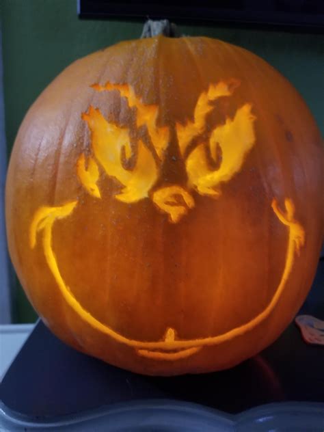 Grinch pumpkin i carved for my daughter that loves watching the Grinch ...