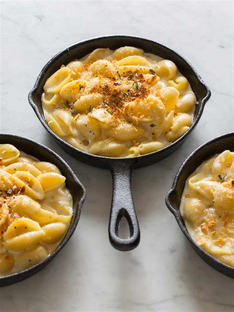 Creamy Skillet Mac and Cheese | Spoon Fork Bacon