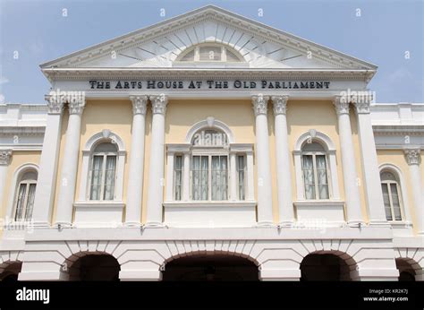 Old parliament house singapore hi-res stock photography and images - Alamy