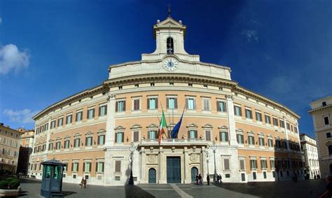 Palazzo Montecitorio, Roma. Su progetto di G.L. Bernini. 1653. Sede della Camera dei Deputati ...