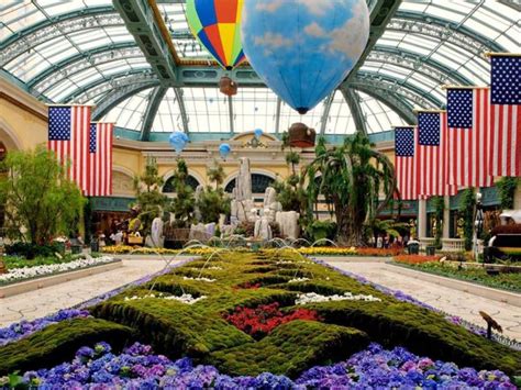 Bellagio Conservatory & Botanical Gardens | Las Vegas, NV