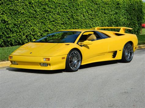 1991 LAMBORGHINI DIABLO YELLOW SNOWCORN WING 2WD COLLECTIBLE DIABLO LOW MILES