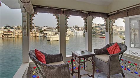 Lake Pichola Hotel, Udaipur | HotelsCombined