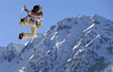 Flying High: Kotsenburg Soars to U.S. Gold - NBC News