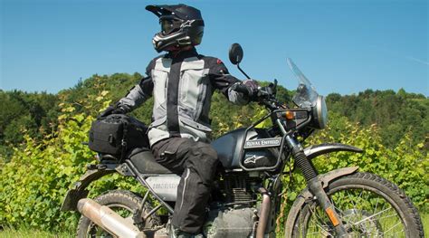 How to Pick Motorcycle Protective Gear