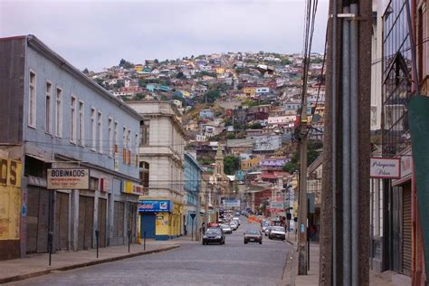 Downtown Valparaiso, Chile | Chile, Deserts of the world, Valparaiso