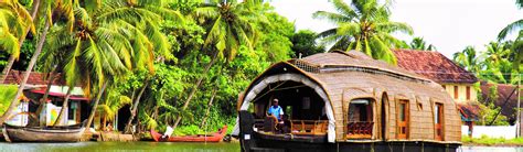 Spending a Night on a Houseboat in Kerala, India | EF Go Ahead Tours