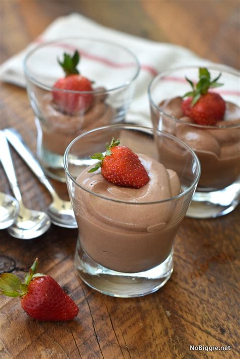 Healthy Chocolate Mousse | NoBiggie