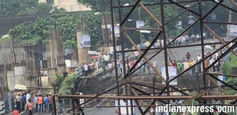 Kolkata’s Majerhat bridge collapses, rescue operation underway | India ...