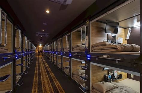 8 high-tech pod hotels that will change the way you travel | Capsule hotel, Pod hotels, Hostels ...