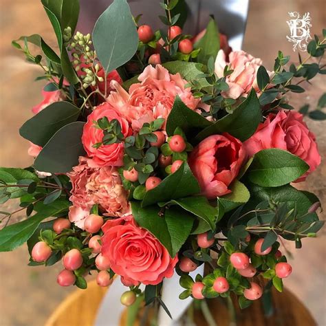 Valentine's Day Flowers | Coral Rose Bouquet | Floral Arrangement