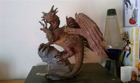 Draco Dragonheart Statue Clayburn Moore VERY RARE | Statue, Collectible figurines, Comic art