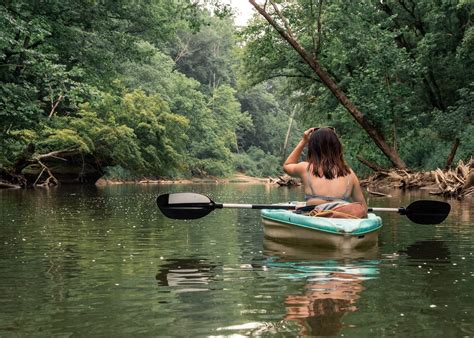 Kayaking the Red River Gorge - The Roam Wild