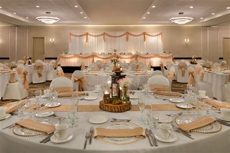 Embassy Suites by Hilton Milwaukee Brookfield | Reception Venues - The Knot