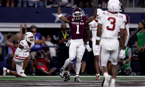 Aggie Football: Aggies WR Evan Stewart ranked as a Top 100 player for 2023