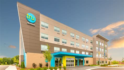 Tru by Hilton | WAUKESHA, WI