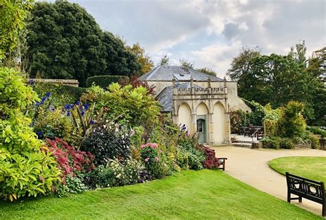 Sherborne Castle Gardens, Capability Brown and places to stay - Great British Gardens