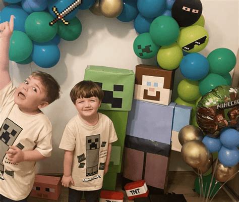 15 Epic Minecraft Party Ideas Your Kid Will Love – Home & Hoopla