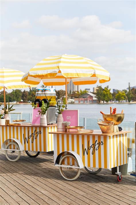 Mobile Drinks Carts by Woofys | Food cart design, Food stand design, Food cart